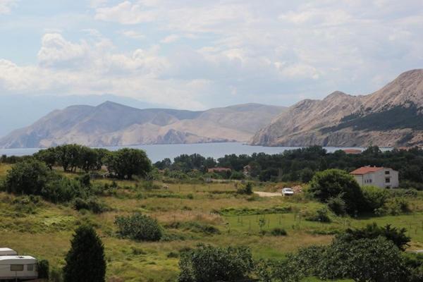 Ara-Marina Apartment Baska  Bagian luar foto